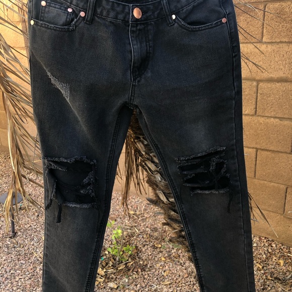 Painted Jeans 🌞 - Picture 4 of 6